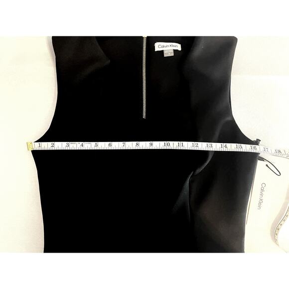 CALVIN KLEIN, SIZE 10, BLACK DRESS, HORSESHOE NECK - Picture 8 of 10